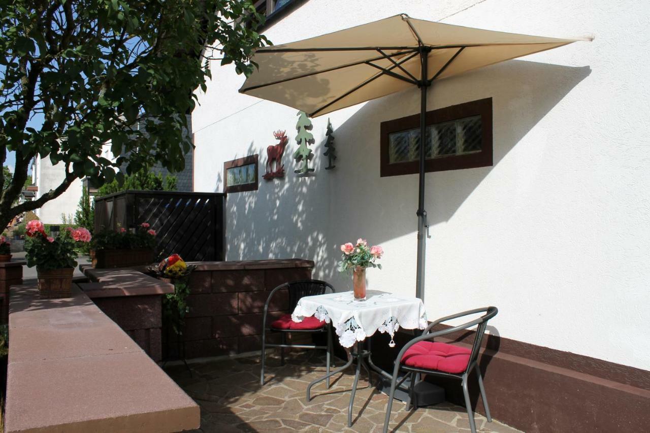 Ferienwohnung Bei Inge Und Heinz Konz Esterno foto